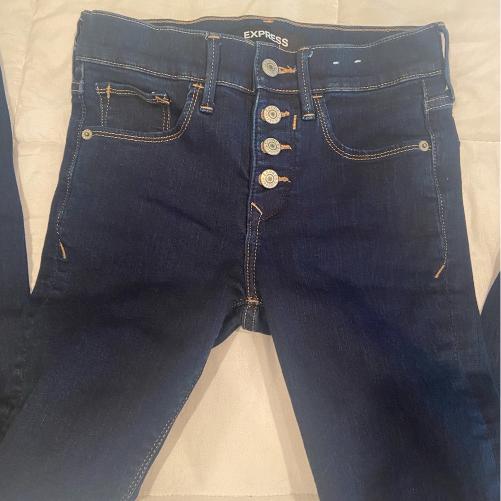 Express Mid Rise  4 button denim perfect jeans - size 00R
